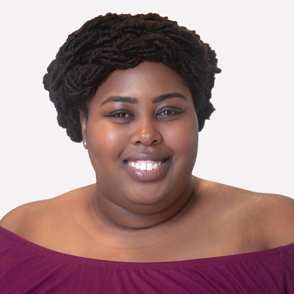 Meet your Posher, Javana